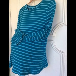 Old Navy Maternity LS striped top Size XL